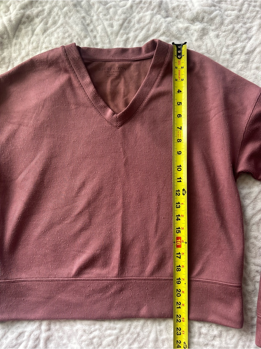Recreation Thread & Supply V-Neck Ribbed Sweater in Dusty Rose | Size M - Picture 5 of 9